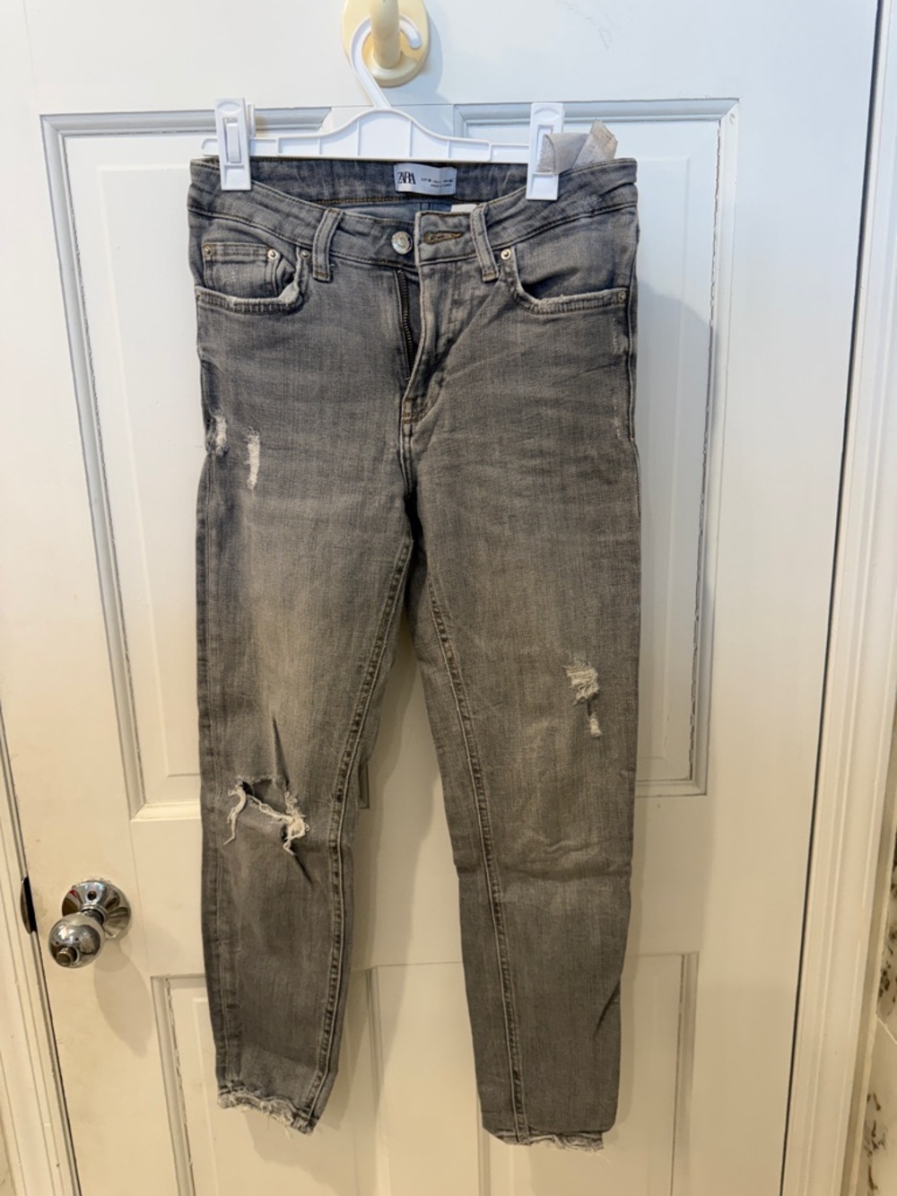 Zara Gray Distressed Boyfriend Jeans